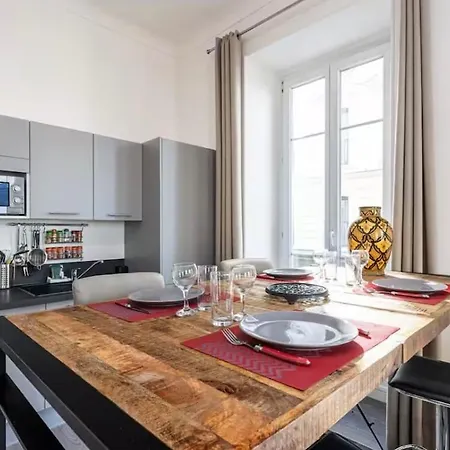 2 Jean Medecin Apartment Nizza