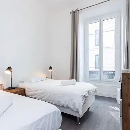 2 Jean Medecin Nizza