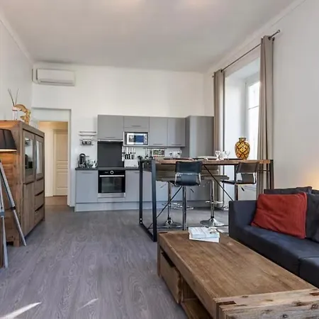 2 Jean Medecin Apartment Nizza