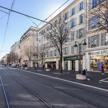 아파트 2 Jean Medecin